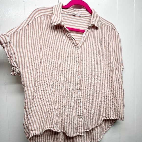 Jane & Delancey Striped Button Front Women's Short Sleeve Top Size Medium - Picture 5 of 11